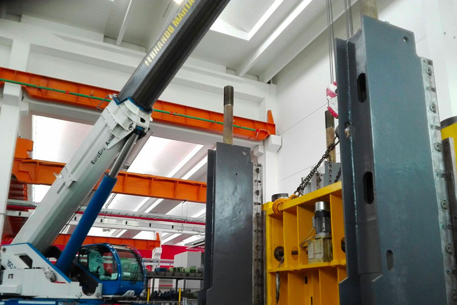 movimentazioni industriali con autogru