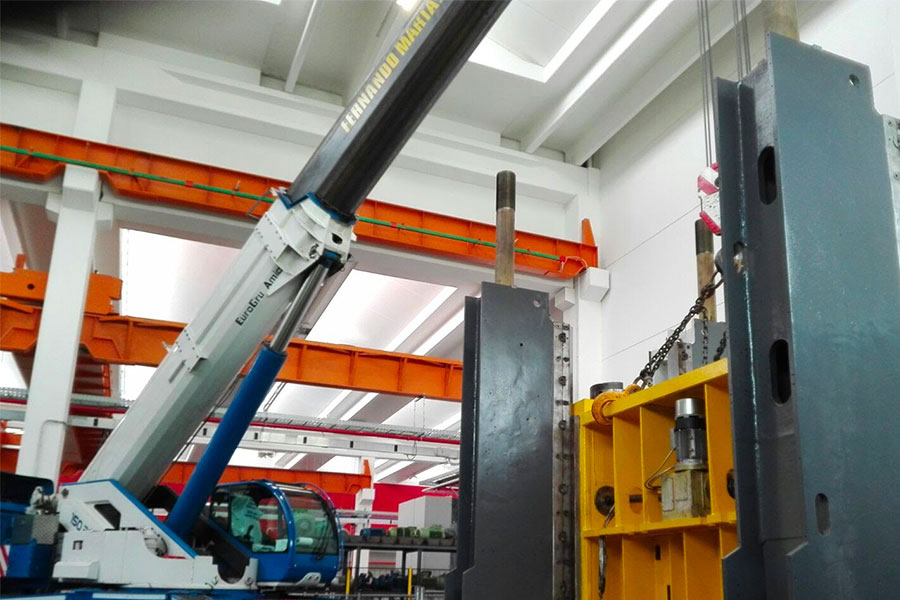 noleggio autocarri con gru