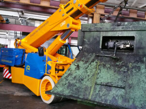 smontaggio pressa industriale