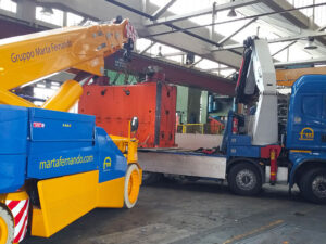 smontaggio pressa industriale